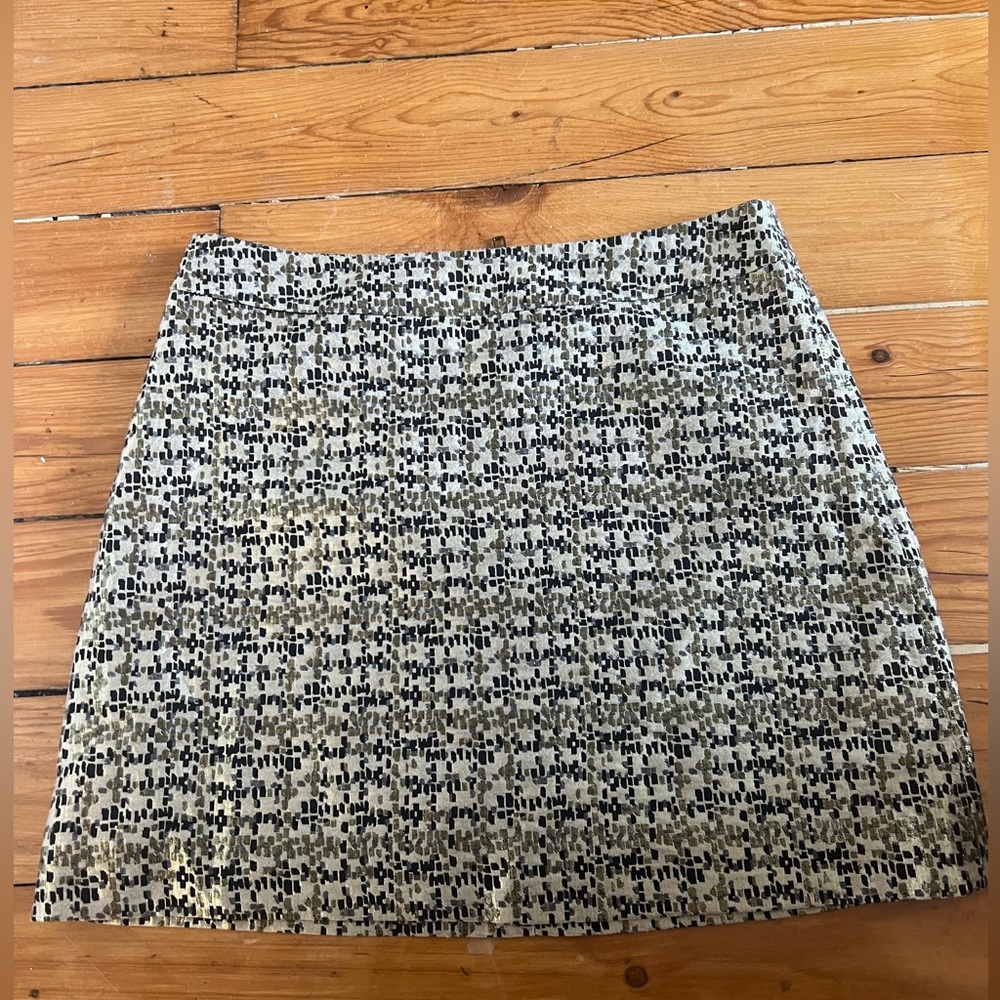 Gold Mini Skirt 🫶🏽
